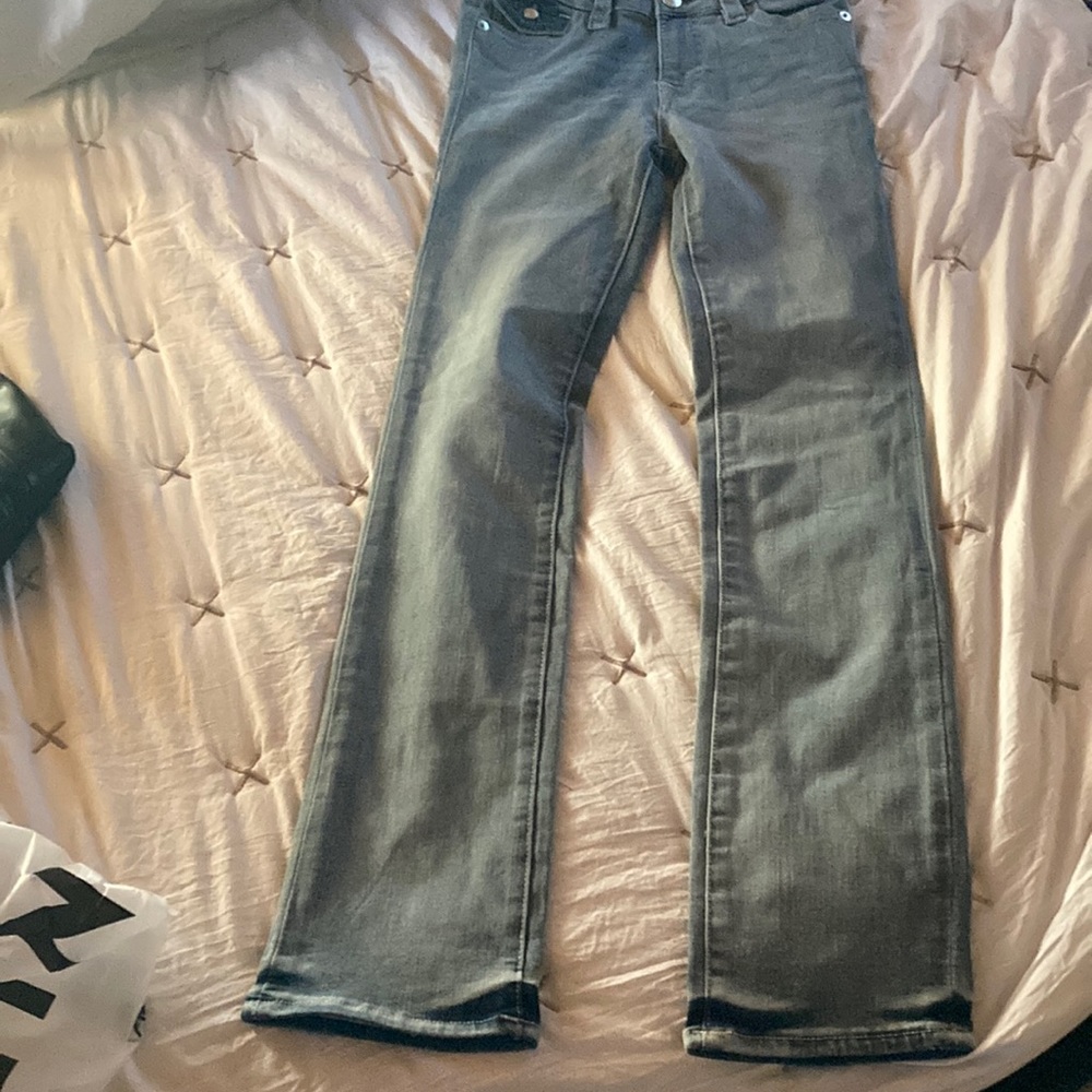 NWT size 27 True Religion jeans